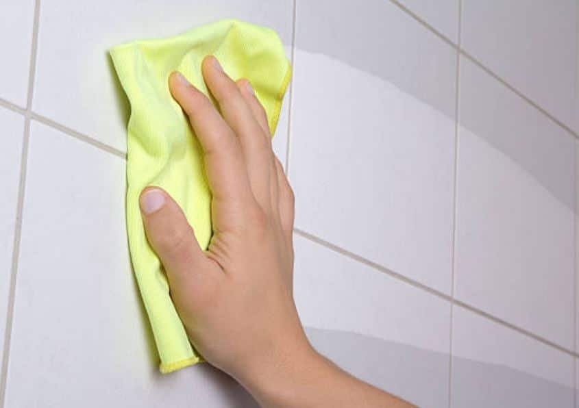 Un conseil à base de citron, écologique et économique pour un carrelage impeccable