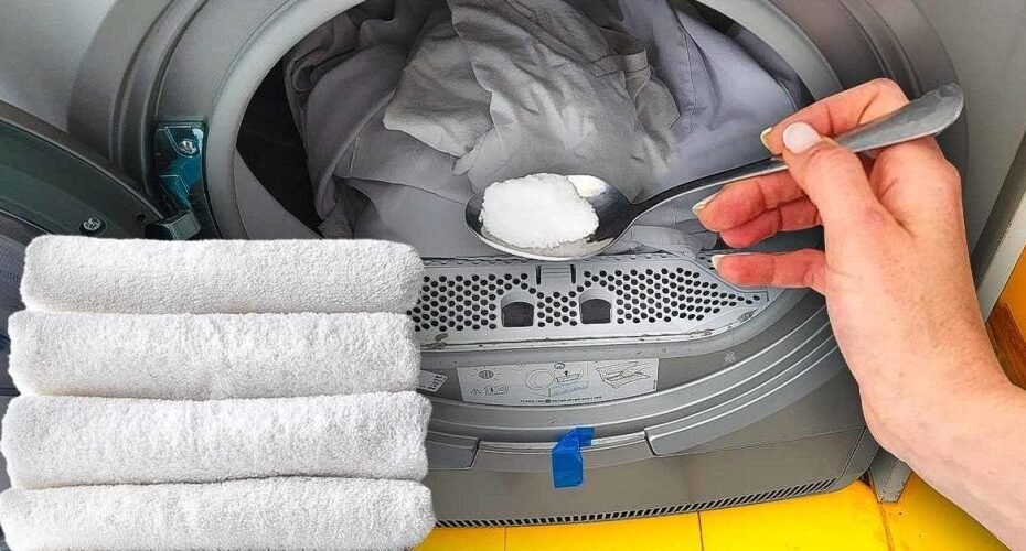 Comment laver les serviettes pour les garder douces et moelleuses ? Trois cuillères à soupe de ce produit suffisent