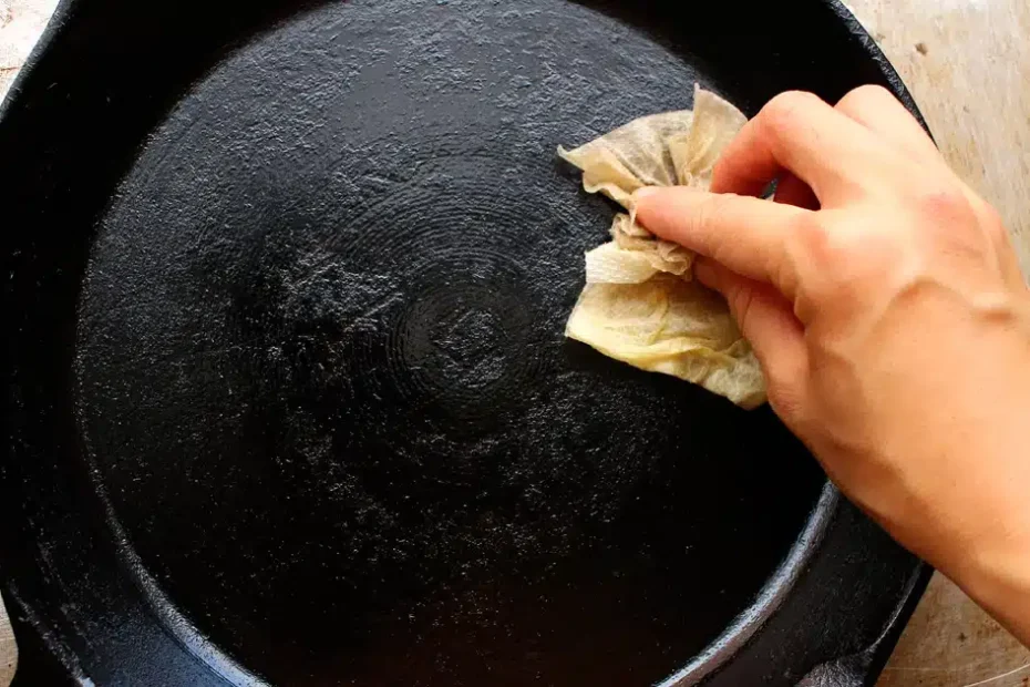 Avec cette astuce, vous pouvez rendre n’importe quelle poêle antiadhésive