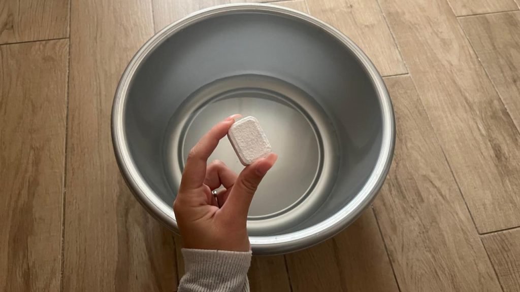 Sol de maison parfumé et très brillant : c’est le secret de ceux qui travaillent dans les hôtels