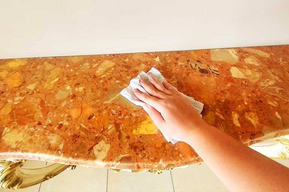 5 méthodes pour nettoyer les surfaces en marbre sans les corroder