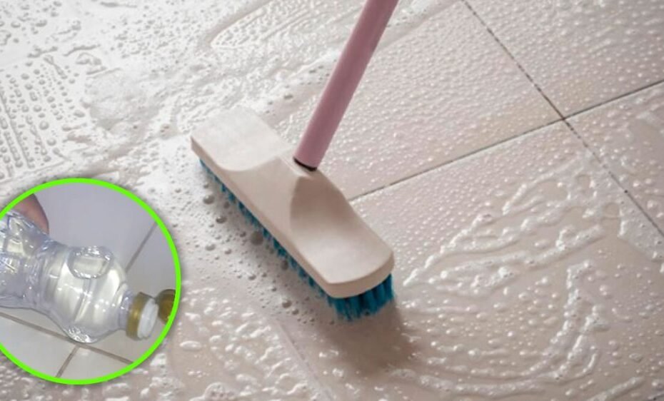 Comment fabriquer un nettoyant pour sols qui ne laisse pas de traces et nettoie les joints