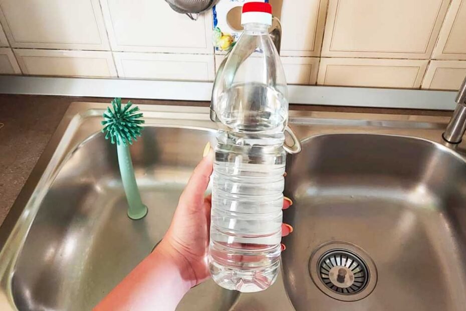 Comment utiliser une goutte de vinaigre d’alcool pour nettoyer et parfumer la cuisine