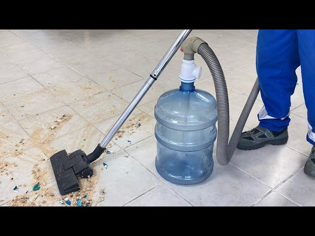 Aspirateur sans filtre. Excellente idée celle de la boîte d’eau !